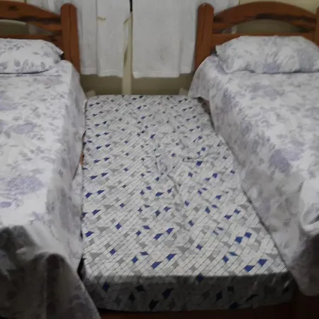 CASA PERO CABO FRIO a 60 Metros da praia-2